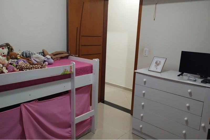 Casa À venda, 73m, 2 Dorms. - R$ 350.000 - Centro - Capela do Alto - SP Rua Paulo Machado Capela do Alto - 