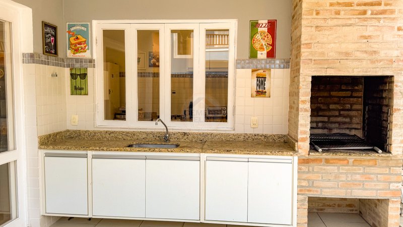 Casa em Condomínio na Praia de Juquehy - LOCAÇÃO ANUAL  São Sebastião - 
