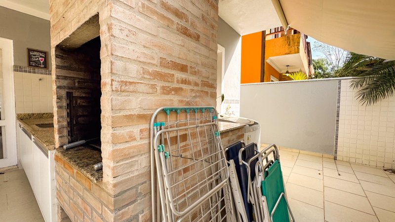 Casa em Condomínio na Praia de Juquehy - LOCAÇÃO ANUAL  São Sebastião - 