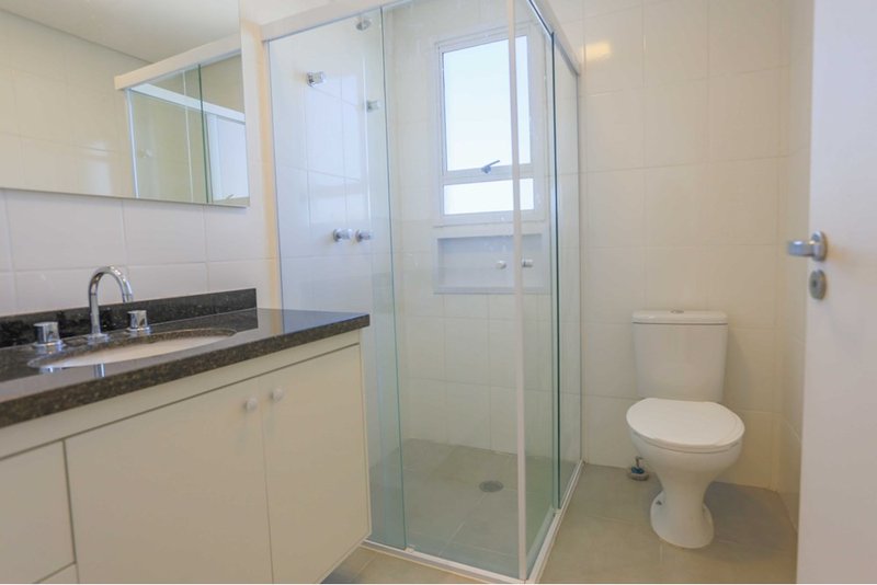 Apartamento à venda, 63m - 445.000 - 2 Dormitórios - 1 suíte - Natural Park - Sorocaba Avenida Três de Março Sorocaba - 