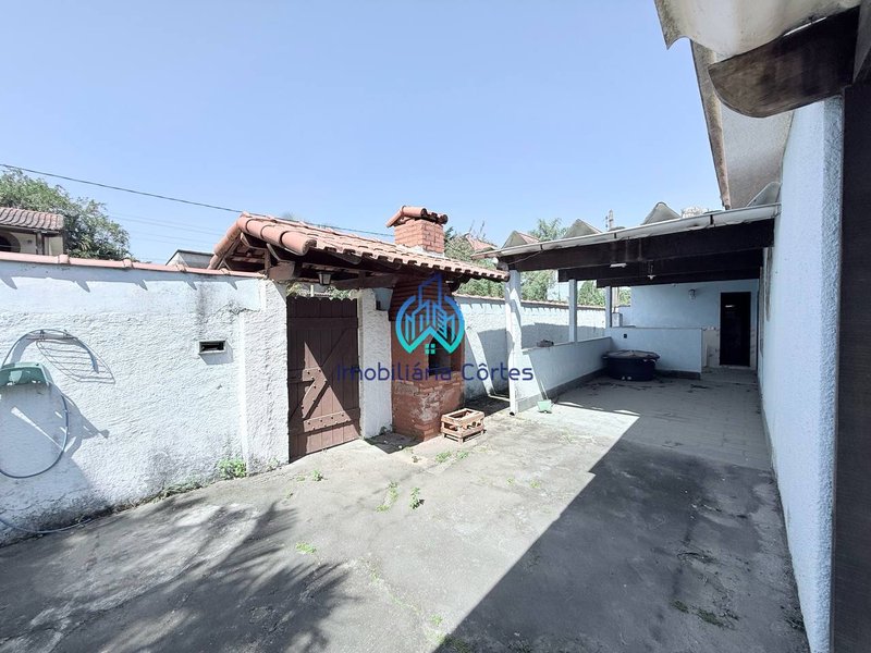 🏡 Casa à venda – Próximo à Parada Modelo e ao posto do Sr. Arli Rua Edgard Barbosa Guapimirim - 