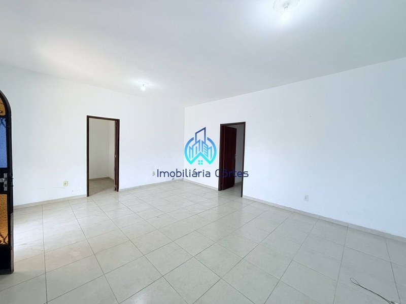 🏡 Casa à venda – Próximo à Parada Modelo e ao posto do Sr. Arli Rua Edgard Barbosa Guapimirim - 
