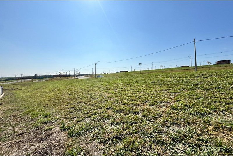 Terreno à Venda, 300m - R$ 369.000 - Condomínio Terras Alpha - Votorantim - SP Rua Júlio Cassola Votorantim - 