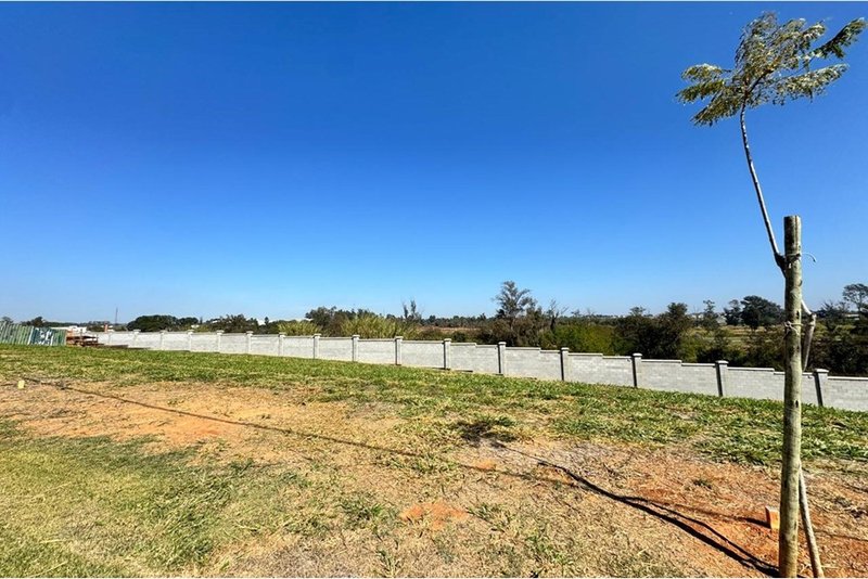 Terreno à Venda, 300m - R$ 369.000 - Condomínio Terras Alpha - Votorantim - SP Rua Júlio Cassola Votorantim - 