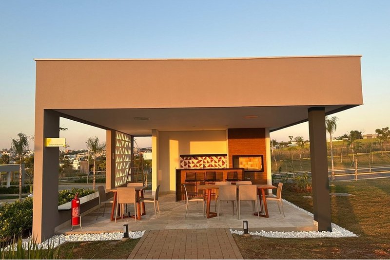 Terreno à Venda, 300m - R$ 369.000 - Condomínio Terras Alpha - Votorantim - SP Rua Júlio Cassola Votorantim - 