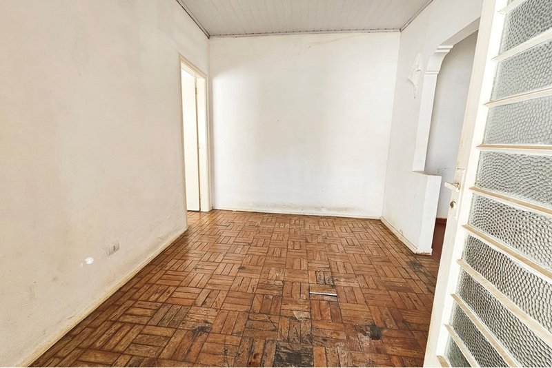 Casa à venda, 70m - terreno com 300m - R$ 295.000 - Bairro Vila Trujillo - Sorocaba - SP Rua Camilo José Cury Sorocaba - 