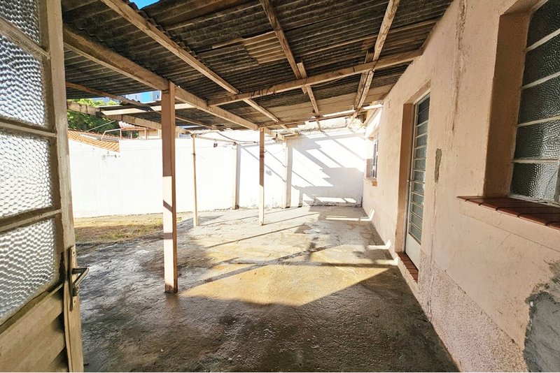 Casa à venda, 70m - terreno com 300m - R$ 295.000 - Bairro Vila Trujillo - Sorocaba - SP Rua Camilo José Cury Sorocaba - 
