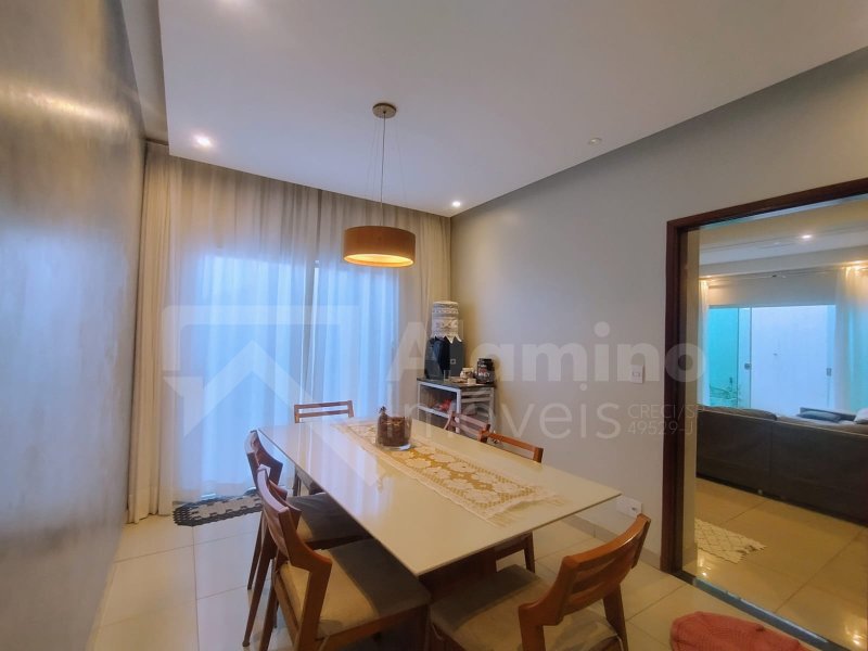 VILA ALTO PARAÍSO - 04 DORM. SENDO 2 SUITES - ÁREA GOURMET COM SUITE  Bauru - 