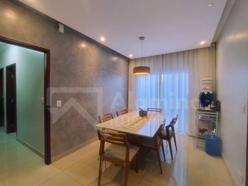 VILA ALTO PARAÍSO - 04 DORM. SENDO 2 SUITES - ÁREA GOURMET COM SUITE  Bauru - 