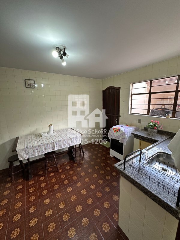 🏡 Amplo sobrado à venda Rua Cel. Bento Pires - Centro Tatuí  Tatuí - 