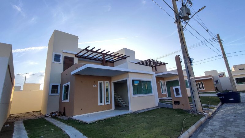 casas 2,3,4 quartos - Condomínio com Lago Rua Direta de Busca Vida Camaçari - 