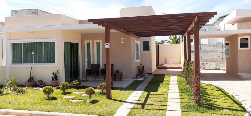 casas 2,3,4 quartos - Condomínio com Lago Rua Direta de Busca Vida Camaçari - 