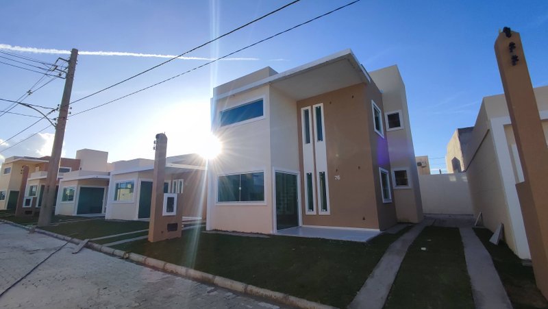 casas 2,3,4 quartos - Condomínio com Lago Rua Direta de Busca Vida Camaçari - 