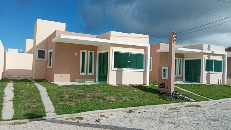 casas 2,3,4 quartos - Condomínio com Lago Rua Direta de Busca Vida Camaçari - 