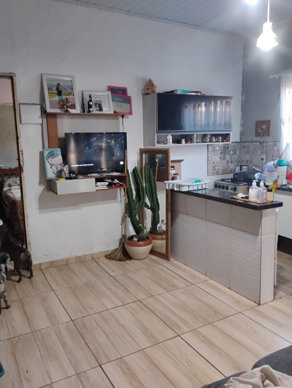 02 Casas Simples terreno de 283,5m2 - Brás Cubas  Mogi das Cruzes - 