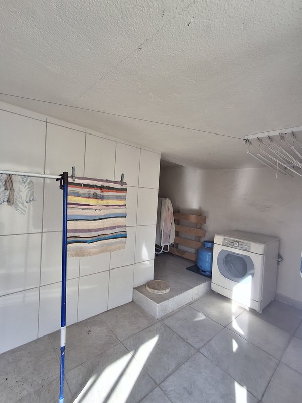 Casa de 2 dormitórios no Centro de Santana de Parnaiba  Santana de Parnaíba - 