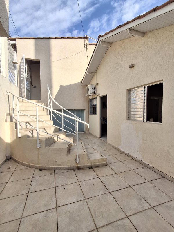 Casa de 2 dormitórios no Centro de Santana de Parnaiba  Santana de Parnaíba - 