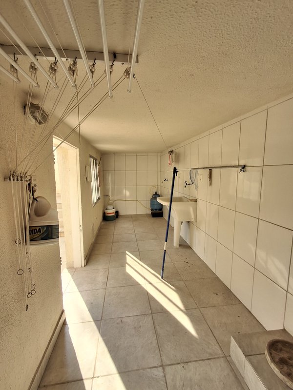 Casa de 2 dormitórios no Centro de Santana de Parnaiba  Santana de Parnaíba - 