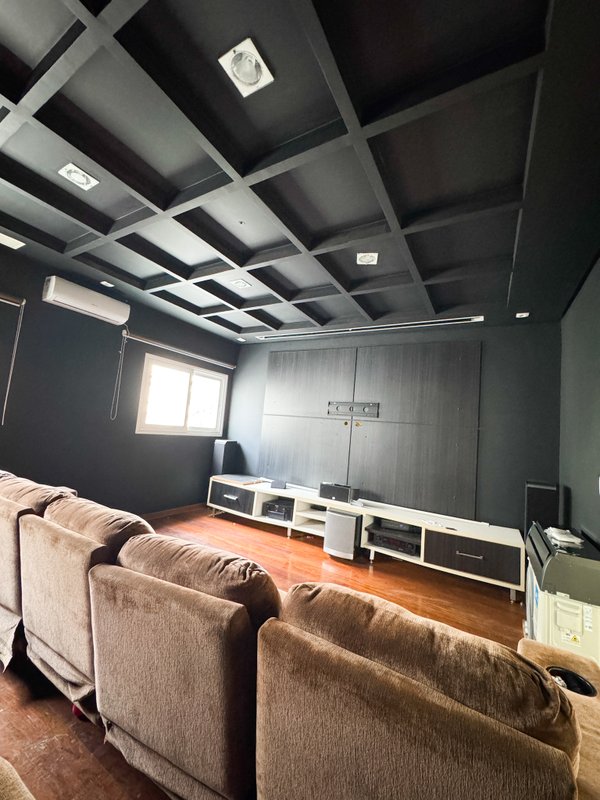 Casa de alto padrão em condominio com 4 suites, localização privilegiada Av. Benedito Manoel dos Santos Arujá - 