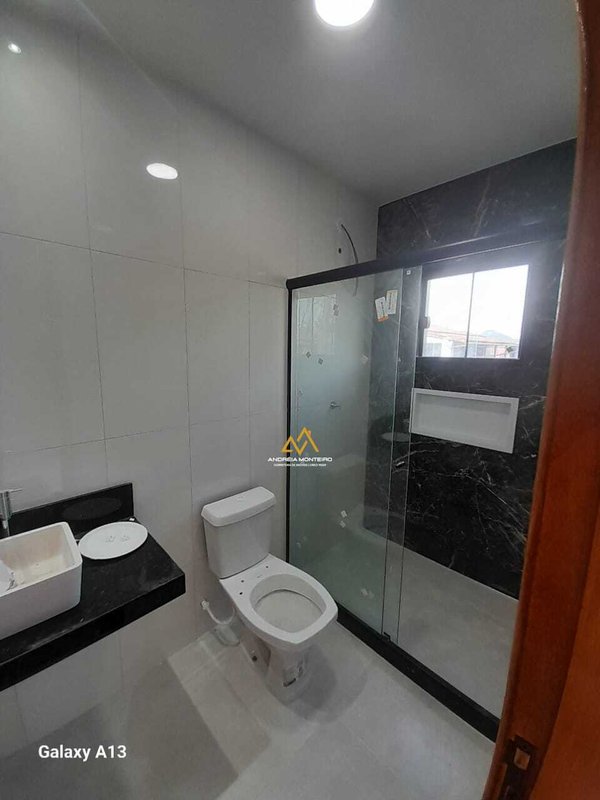 Casa à venda 2 quartos sendo 2 suítes, 75 m² por R$ 425.000,00 - Guaratiba - Maricá/RJ  Maricá - 