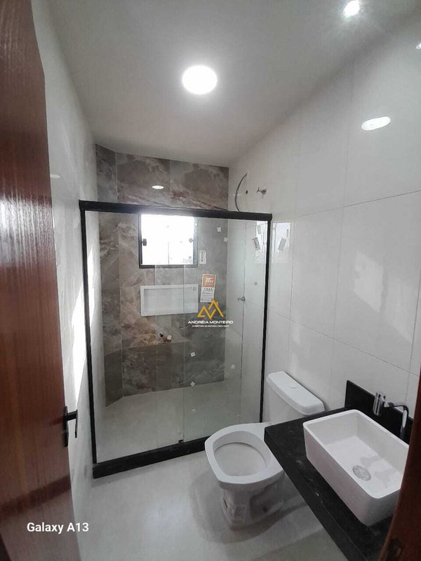 Casa à venda 2 quartos sendo 2 suítes, 75 m² por R$ 425.000,00 - Guaratiba - Maricá/RJ  Maricá - 