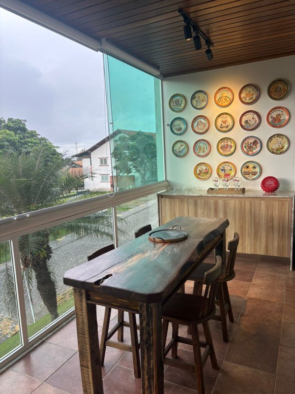 2 quartos (2 suítes). 63m². 1 vaga de garagem Rua Doutor Amaury de Medeiros Gravatá - 