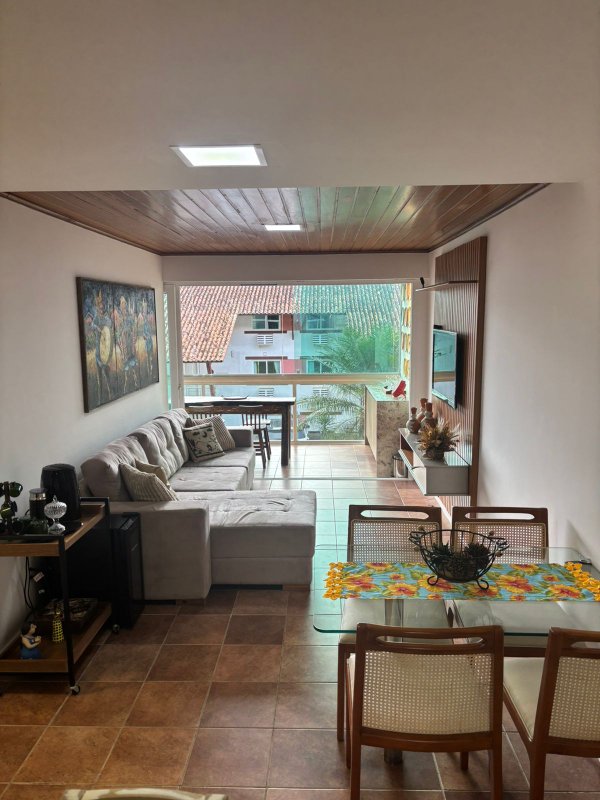 2 quartos (2 suítes). 63m². 1 vaga de garagem Rua Doutor Amaury de Medeiros Gravatá - 