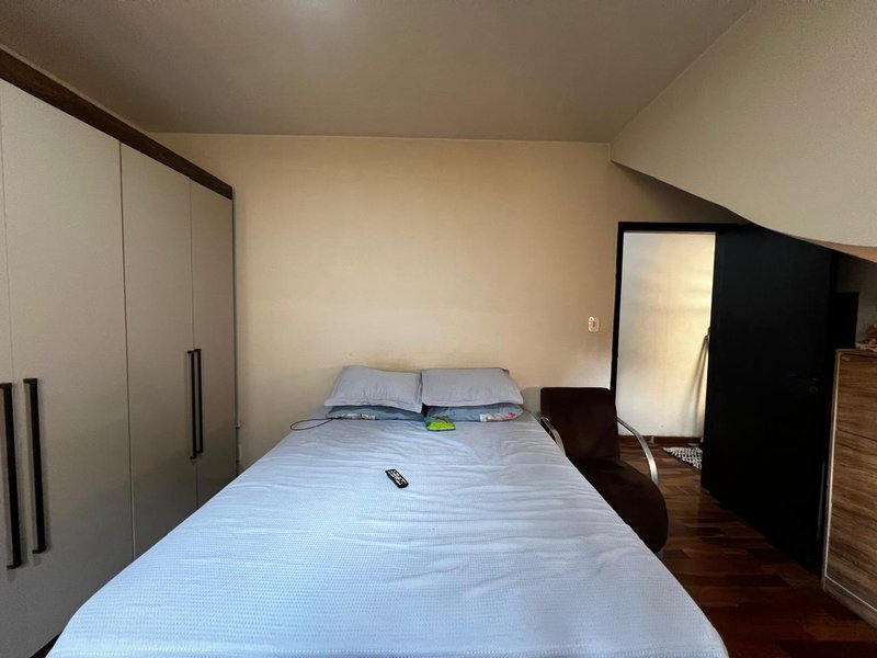 Casa de 442m² com 4 Dormitórios e Edículas no Mogi Moderno  Mogi das Cruzes - 