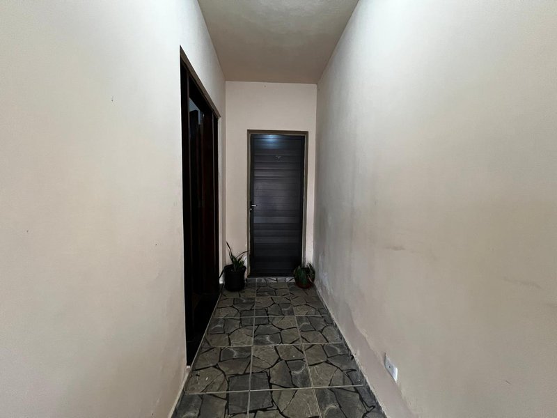 Casa de 442m² com 4 Dormitórios e Edículas no Mogi Moderno  Mogi das Cruzes - 