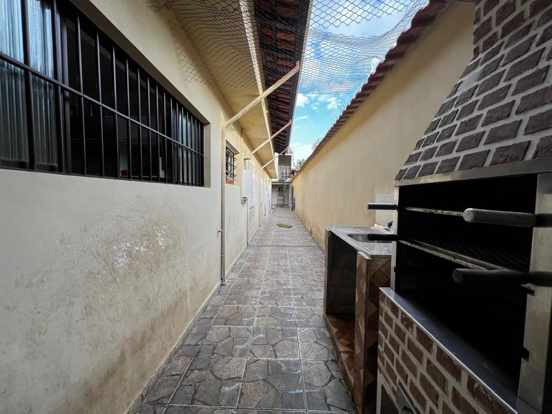 Casa de 442m² com 4 Dormitórios e Edículas no Mogi Moderno  Mogi das Cruzes - 