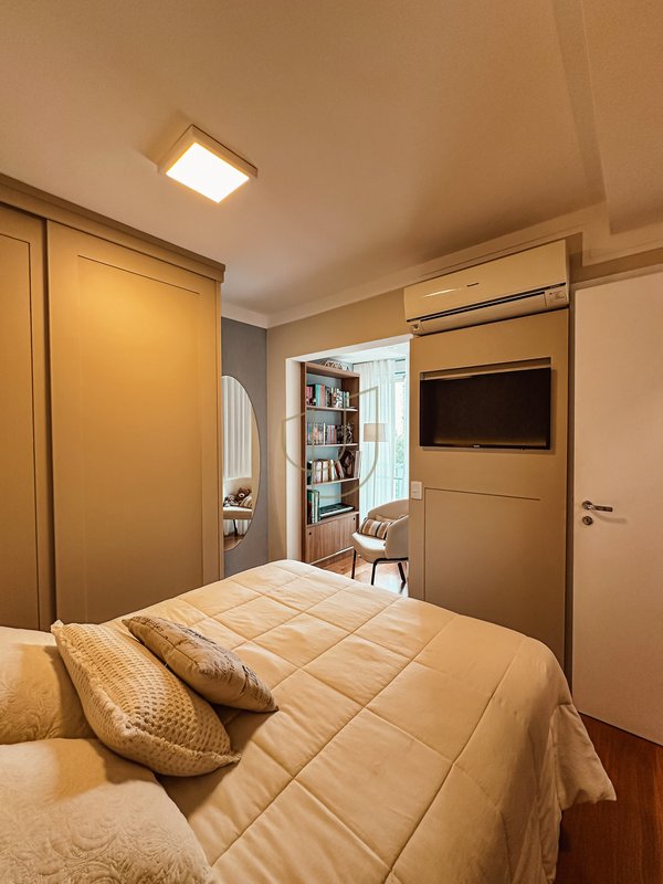 Apartamento com 3 Suítes no Grand Club Vila Ema Rua Francisco Ricci São José dos Campos - 