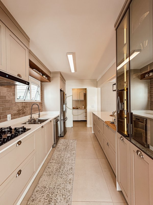 Apartamento com 3 Suítes no Grand Club Vila Ema Rua Francisco Ricci São José dos Campos - 