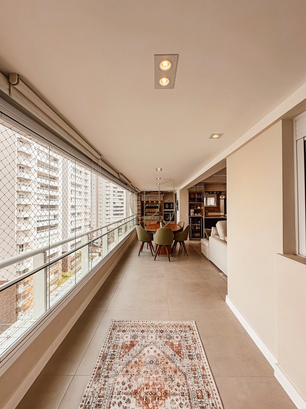 Apartamento com 3 Suítes no Grand Club Vila Ema Rua Francisco Ricci São José dos Campos - 
