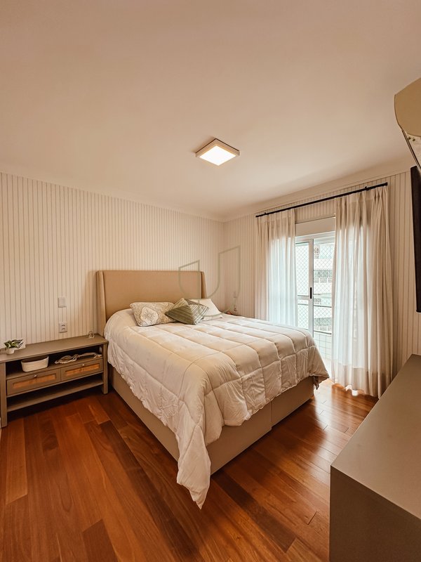 Apartamento com 3 Suítes no Grand Club Vila Ema Rua Francisco Ricci São José dos Campos - 