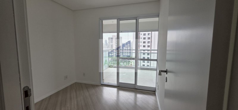 APARTAMENTO PARA LOCAÇÃO NO BROOKLIN COM 2 DORMITÓRIOS E 2 VAGAS DE GARAGEM Rua Pássaros e Flores São Paulo - 