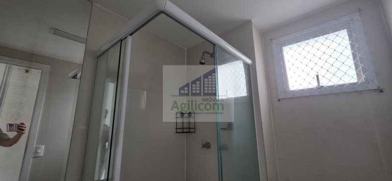APARTAMENTO PARA LOCAÇÃO NO BROOKLIN COM 2 DORMITÓRIOS E 2 VAGAS DE GARAGEM Rua Pássaros e Flores São Paulo - 