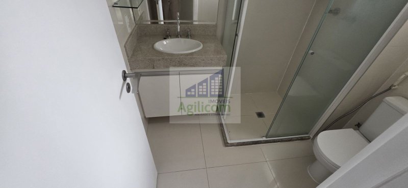 APARTAMENTO PARA LOCAÇÃO NO BROOKLIN COM 2 DORMITÓRIOS E 2 VAGAS DE GARAGEM Rua Pássaros e Flores São Paulo - 