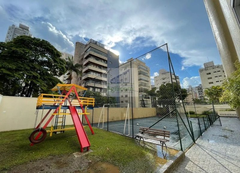 APARTAMENTO PARA LOCAÇÃO NO BROOKLIN, COM 1 DORMITÓRIO E 1 VAGA DE GARAGEM Rua Luisiania São Paulo - 