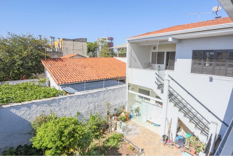 Casa Comercial à venda, 388m - 6 Dormitorios - R$ 730.000 - Jd. Maria do Carmo - Sorocaba Rua Francisco Xavier de Barros Sorocaba - 