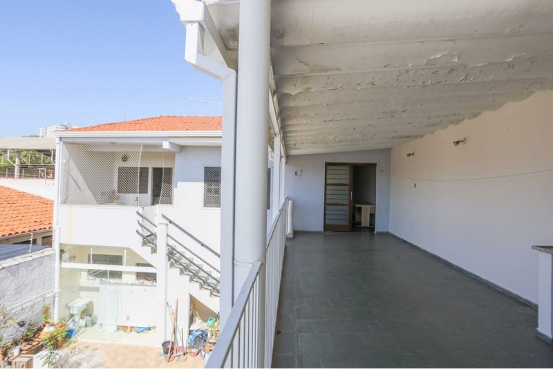 Casa Comercial à venda, 388m - 6 Dormitorios - R$ 730.000 - Jd. Maria do Carmo - Sorocaba Rua Francisco Xavier de Barros Sorocaba - 