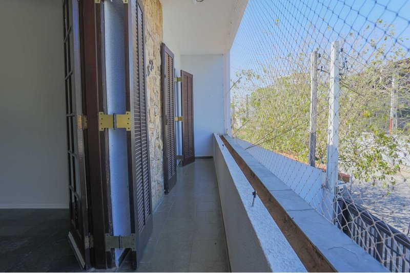 Casa Comercial à venda, 388m - 6 Dormitorios - R$ 730.000 - Jd. Maria do Carmo - Sorocaba Rua Francisco Xavier de Barros Sorocaba - 