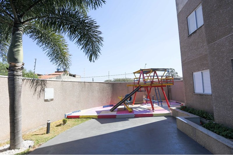 Apartamento À VENDA, 69m - 3 Dorm. 1 suíte - R$ 297.000 - Cond. Village Vitória - Sorocaba Avenida Sandro Antônio Mendes Sorocaba - 