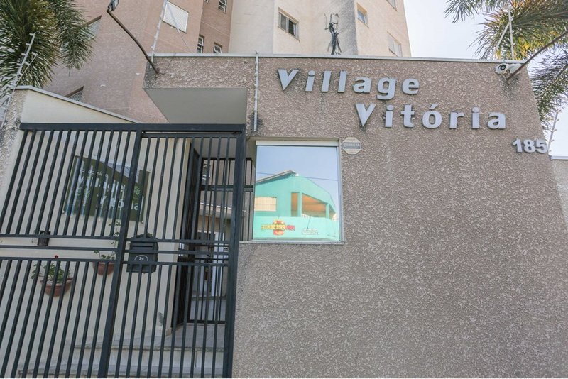 Apartamento À VENDA, 69m - 3 Dorm. 1 suíte - R$ 297.000 - Cond. Village Vitória - Sorocaba Avenida Sandro Antônio Mendes Sorocaba - 