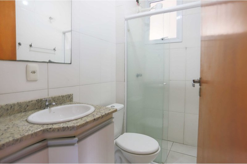 Apartamento À VENDA, 69m - 3 Dorm. 1 suíte - R$ 297.000 - Cond. Village Vitória - Sorocaba Avenida Sandro Antônio Mendes Sorocaba - 