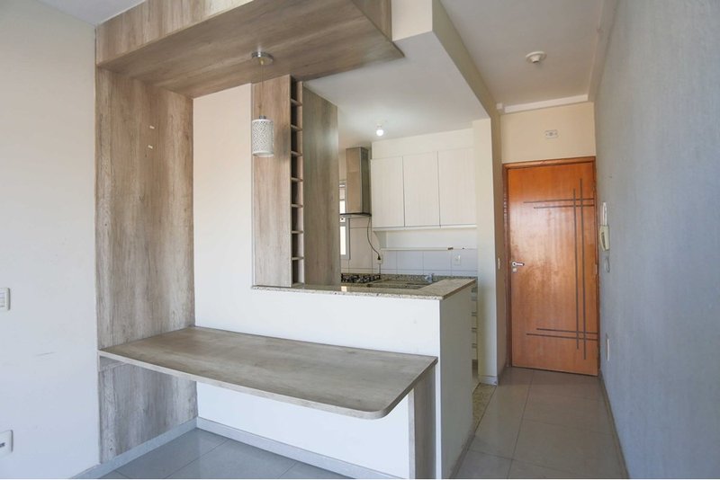 Apartamento À VENDA, 69m - 3 Dorm. 1 suíte - R$ 297.000 - Cond. Village Vitória - Sorocaba Avenida Sandro Antônio Mendes Sorocaba - 