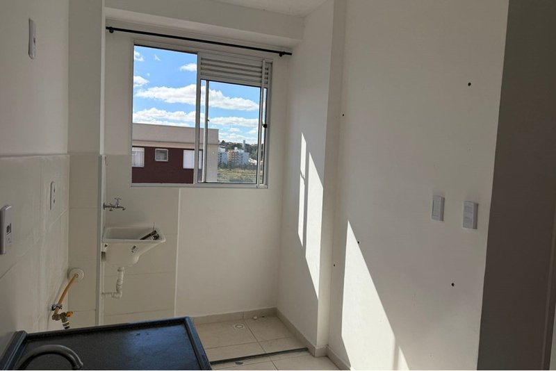 Apartamento à Venda, 41m - R$ 180.000 - 2 Dormitorios – Wanel Ville - Sorocaba - SP Rua Antonio Bravo Plaça Sorocaba - 