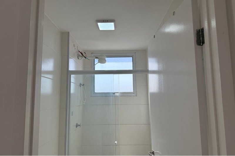 Apartamento à Venda, 41m - R$ 180.000 - 2 Dormitorios – Wanel Ville - Sorocaba - SP Rua Antonio Bravo Plaça Sorocaba - 