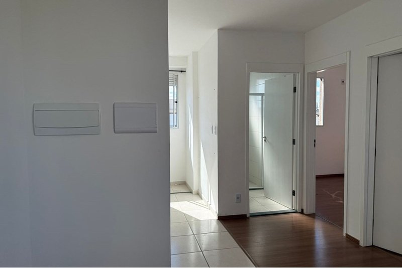 Apartamento à Venda, 41m - R$ 180.000 - 2 Dormitorios – Wanel Ville - Sorocaba - SP Rua Antonio Bravo Plaça Sorocaba - 