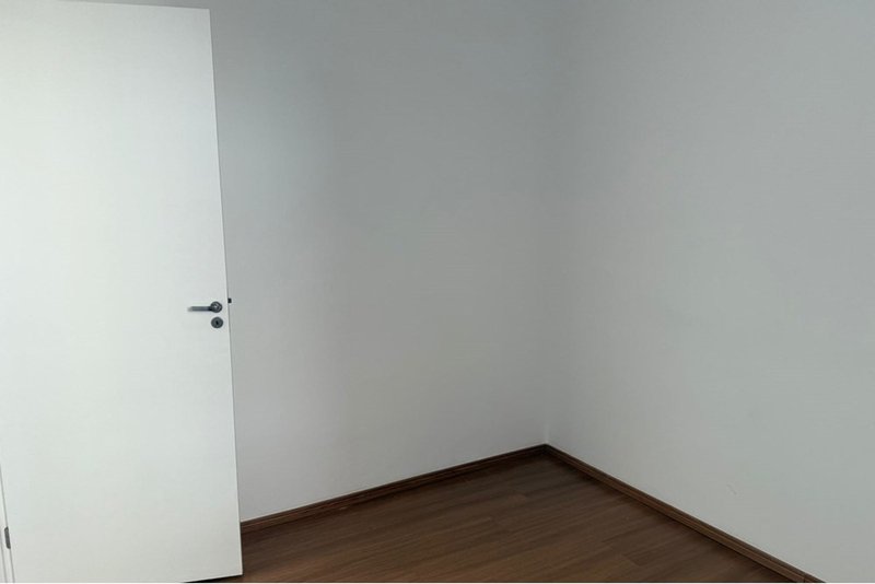 Apartamento à Venda, 41m - R$ 180.000 - 2 Dormitorios – Wanel Ville - Sorocaba - SP Rua Antonio Bravo Plaça Sorocaba - 