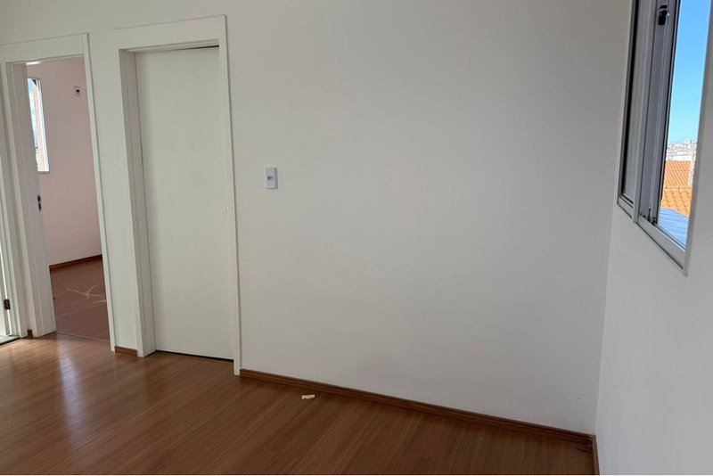 Apartamento à Venda, 41m - R$ 180.000 - 2 Dormitorios – Wanel Ville - Sorocaba - SP Rua Antonio Bravo Plaça Sorocaba - 